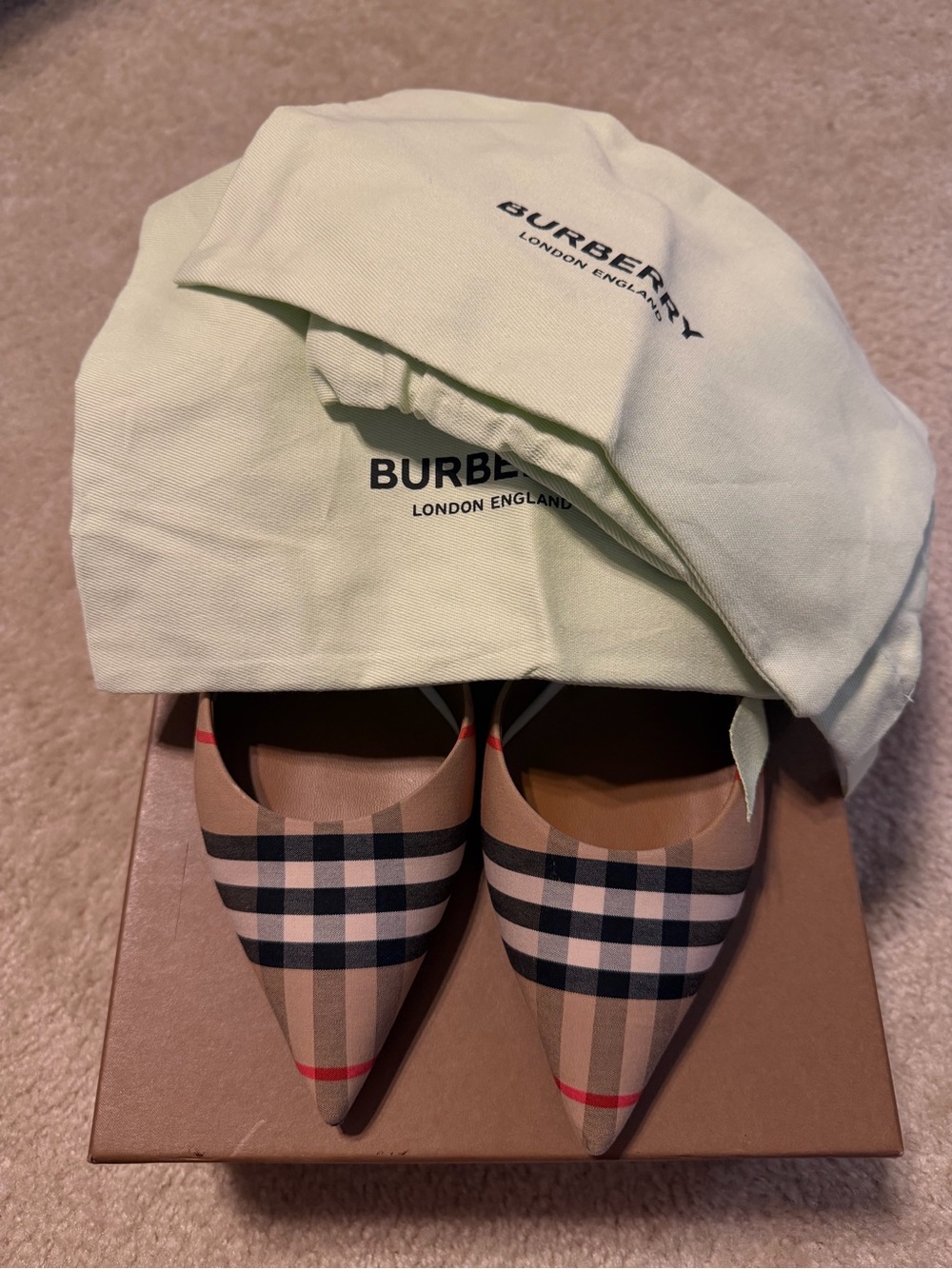 Burberry Leticia Beige Plaid Pointed Toe Flats with Red Accent size 40